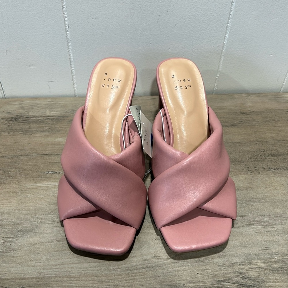 NWT Target A New Day Women’s Sandals